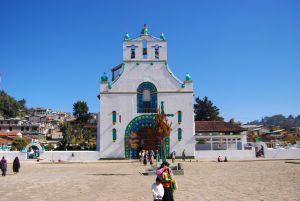San Juan Chamula chruch (c) Journey Latin America